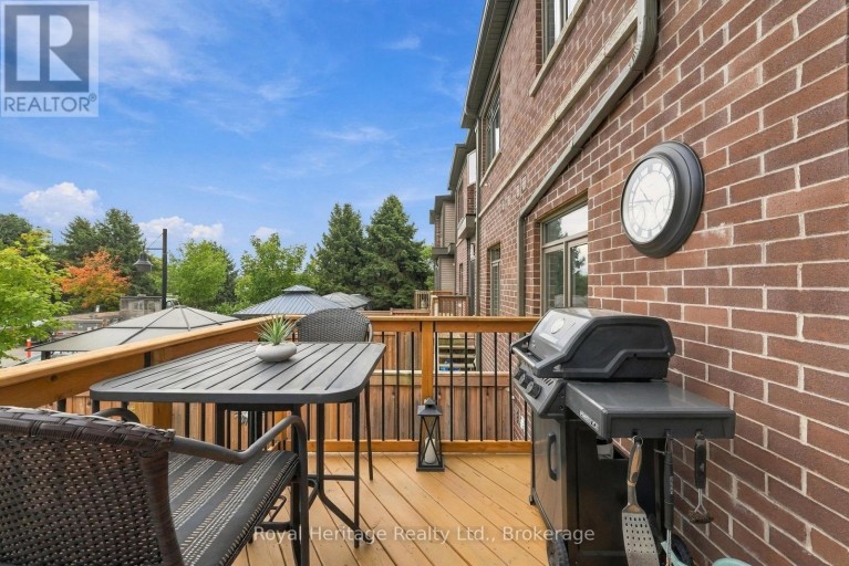 66 LONGSHORE WAY, Whitby (Port Whitby), Ontario, L1N0M1