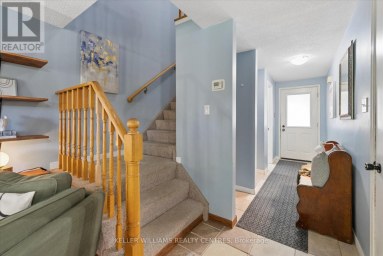 19 - 6 MEADOW LANE Barrie (Ardagh) Ontario photo 6