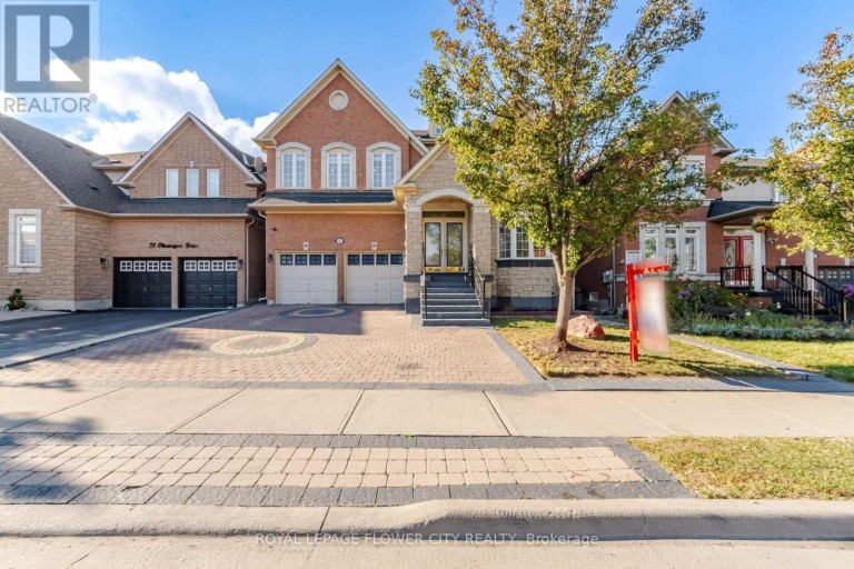 4 CASTLE MOUNTAIN DRIVE, Brampton (Sandringham-Wellington), Ontario, L6R2Y1