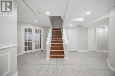 4 CASTLE MOUNTAIN DRIVE Brampton (Sandringham-Wellington) Ontario photo 34