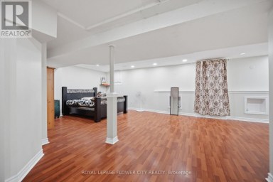 4 CASTLE MOUNTAIN DRIVE Brampton (Sandringham-Wellington) Ontario photo 37