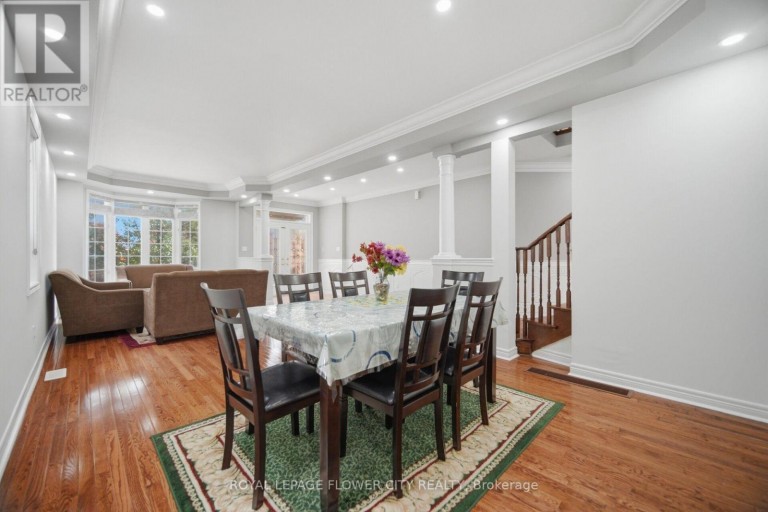 4 CASTLE MOUNTAIN DRIVE, Brampton (Sandringham-Wellington), Ontario, L6R2Y1