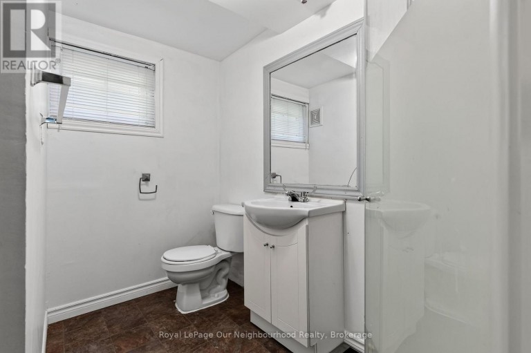44 BARBARA STREET, Quinte West (Trenton Ward), Ontario, K8V1Z5