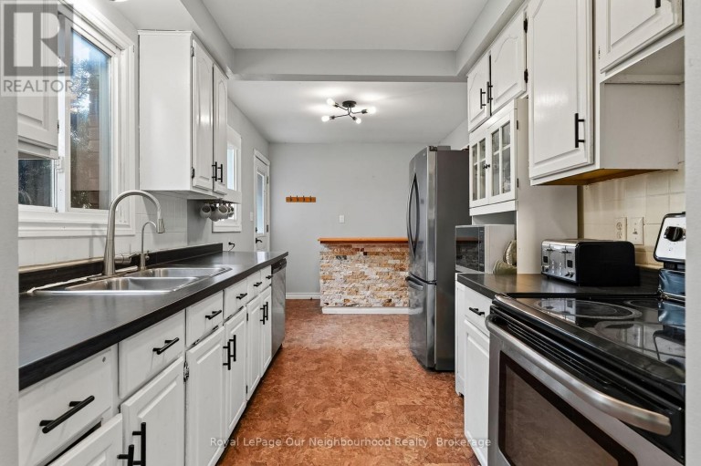 44 BARBARA STREET, Quinte West (Trenton Ward), Ontario, K8V1Z5