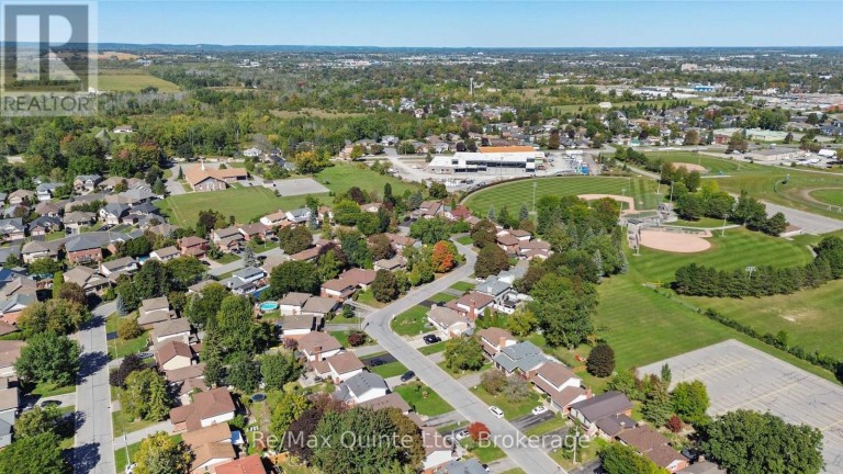 69 KENSINGTON CRESCENT, Belleville (Belleville Ward), Ontario, K8P4T4