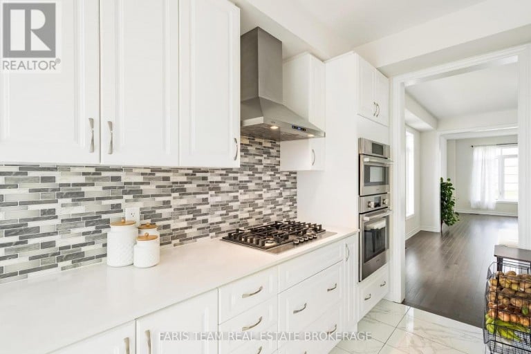 2263 LOZENBY STREET, Innisfil (Alcona), Ontario, L9S0M8