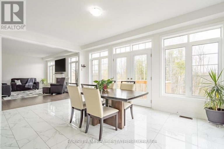 2263 LOZENBY STREET, Innisfil (Alcona), Ontario, L9S0M8