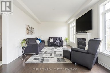 2263 LOZENBY STREET Innisfil (Alcona) Ontario photo 15