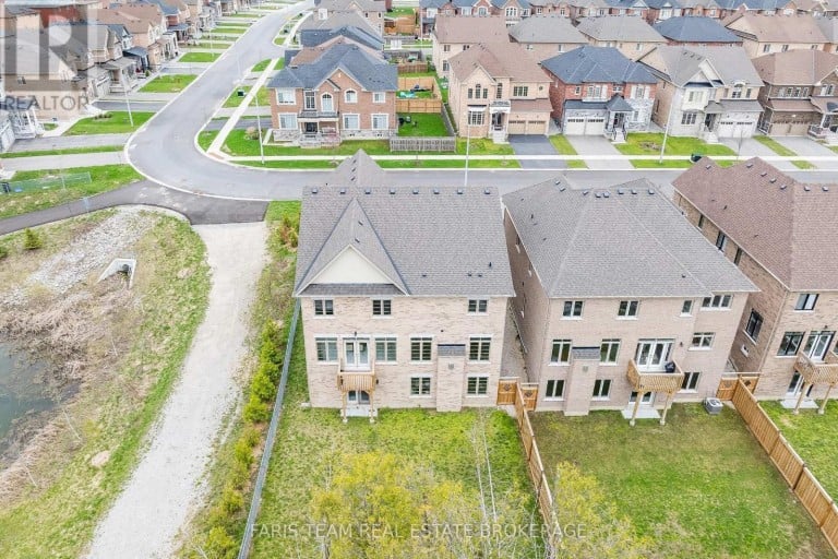2263 LOZENBY STREET, Innisfil (Alcona), Ontario, L9S0M8
