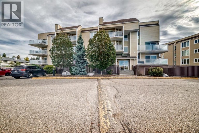 303, 3737 42 Street NW, Calgary, Alberta, T3A2M8