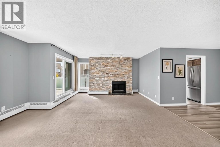 303, 3737 42 Street NW, Calgary, Alberta, T3A2M8