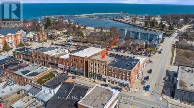 29 SYKES STREET N Meaford Ontario photo 3
