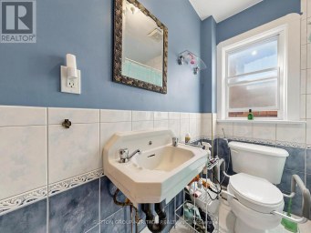 248 WESTWOOD AVENUE Toronto (Danforth Village-East York) Ontario photo 21