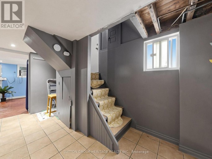 248 WESTWOOD AVENUE, Toronto (Danforth Village-East York), Ontario, M4J2H4