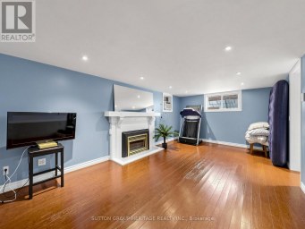 248 WESTWOOD AVENUE Toronto (Danforth Village-East York) Ontario photo 24