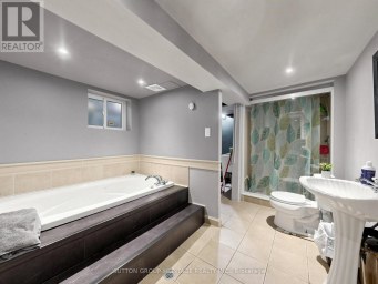 248 WESTWOOD AVENUE Toronto (Danforth Village-East York) Ontario photo 31