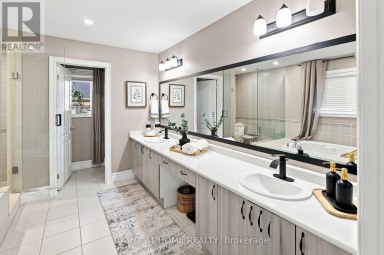 2349 DRESS CIRCLE CRESCENT Oshawa (Windfields) Ontario photo 21