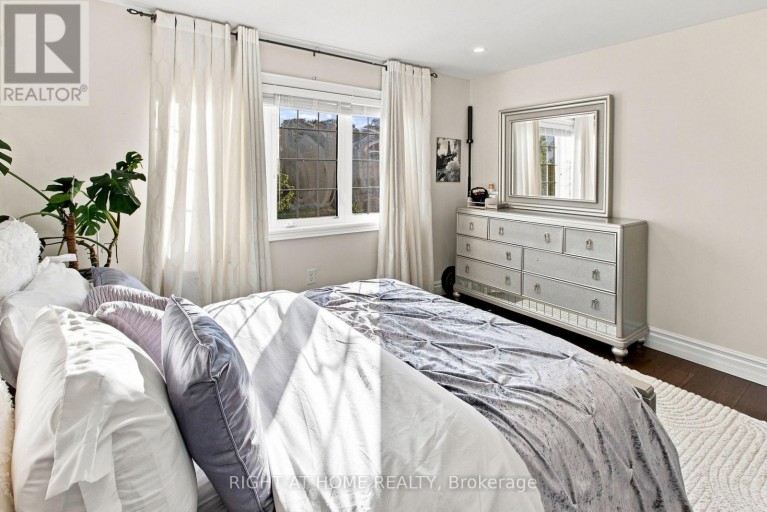 2349 DRESS CIRCLE CRESCENT, Oshawa (Windfields), Ontario, L1L0L8