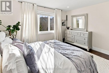 2349 DRESS CIRCLE CRESCENT Oshawa (Windfields) Ontario photo 27