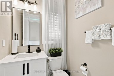 2349 DRESS CIRCLE CRESCENT Oshawa (Windfields) Ontario photo 33
