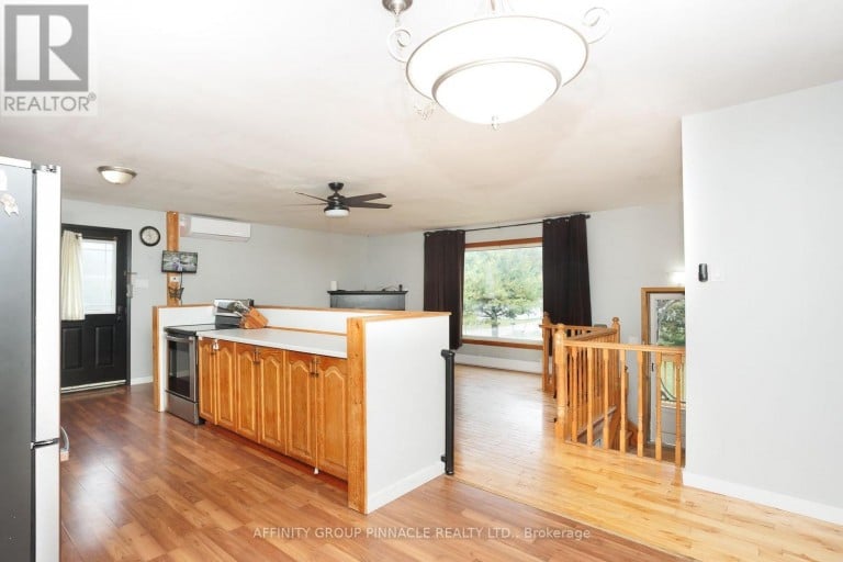 24 OAKWOOD DRIVE, Kawartha Lakes (Verulam), Ontario, K0M1N0
