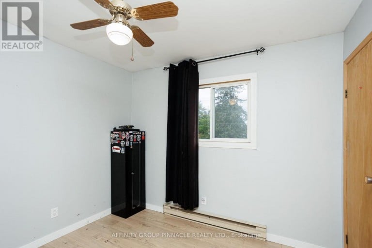 24 OAKWOOD DRIVE, Kawartha Lakes (Verulam), Ontario, K0M1N0