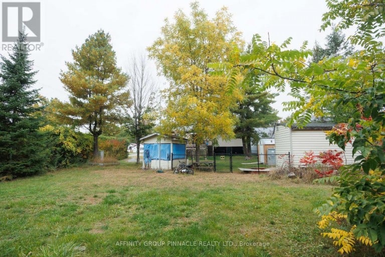 24 OAKWOOD DRIVE, Kawartha Lakes (Verulam), Ontario, K0M1N0