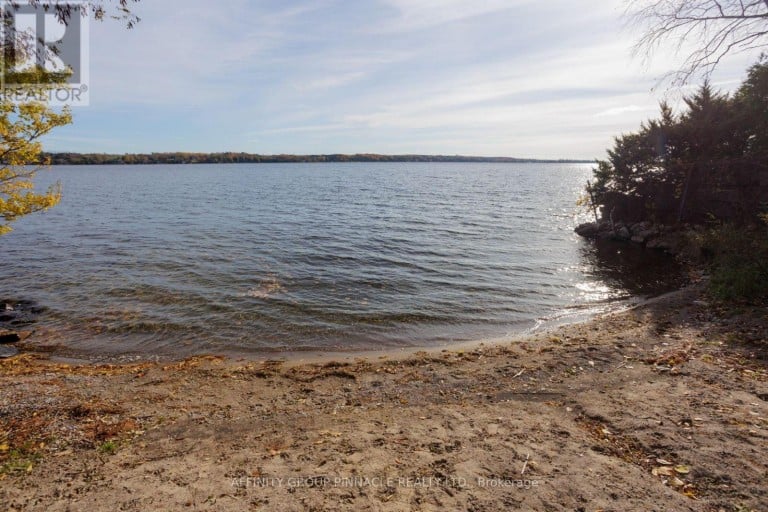 24 OAKWOOD DRIVE, Kawartha Lakes (Verulam), Ontario, K0M1N0