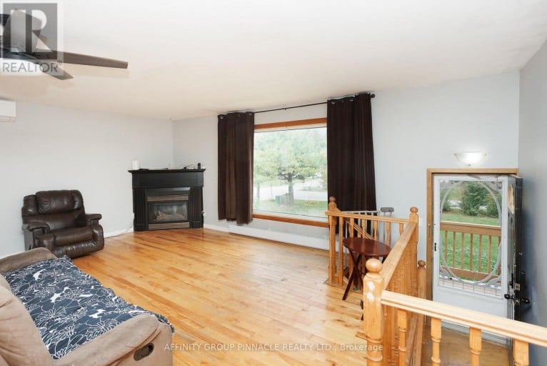 24 OAKWOOD DRIVE, Kawartha Lakes (Verulam), Ontario, K0M1N0