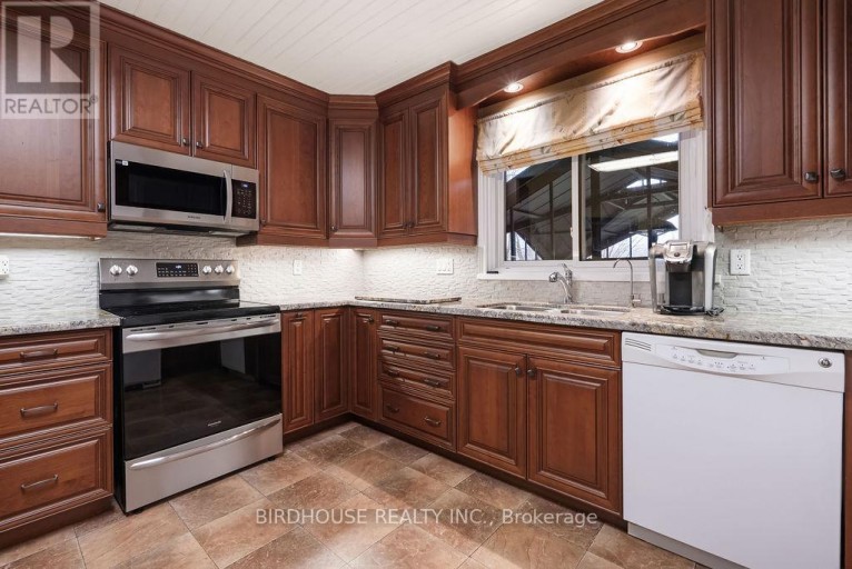 47 NORTH WATER STREET, Kawartha Lakes (Bexley), Ontario, K0M1K0