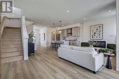4 - 3090 PETTY ROAD London South (South V) Ontario photo 10
