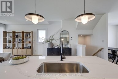 4 - 3090 PETTY ROAD London South (South V) Ontario photo 21