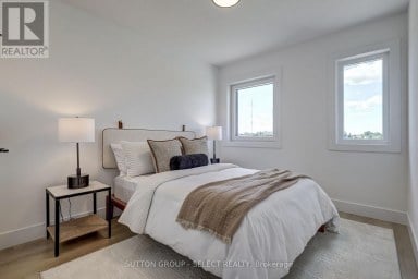 4 - 3090 PETTY ROAD London South (South V) Ontario photo 27