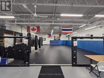 910 MEMORIAL AVENUE Thunder Bay (Inner-City Industrial) Ontario photo 14