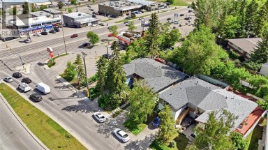 203 42 Avenue SW Calgary Alberta photo 35