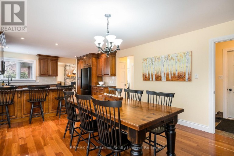 16 CARMICHAEL CRESCENT, Collingwood, Ontario, L9Y4R6