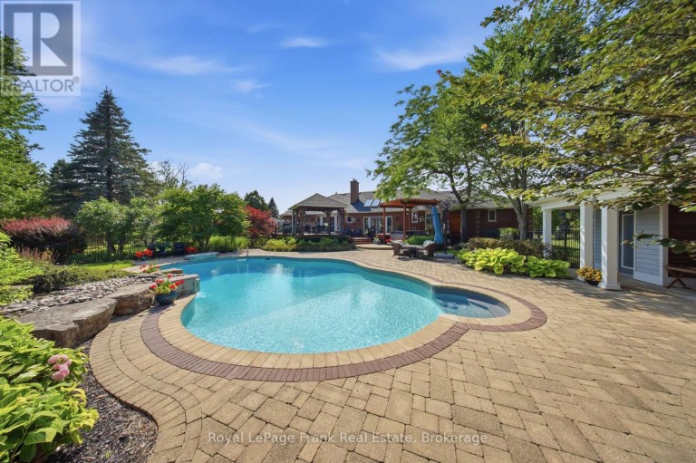 5 CRAIG COURT, Clarington (Bowmanville), Ontario, L1C4H6