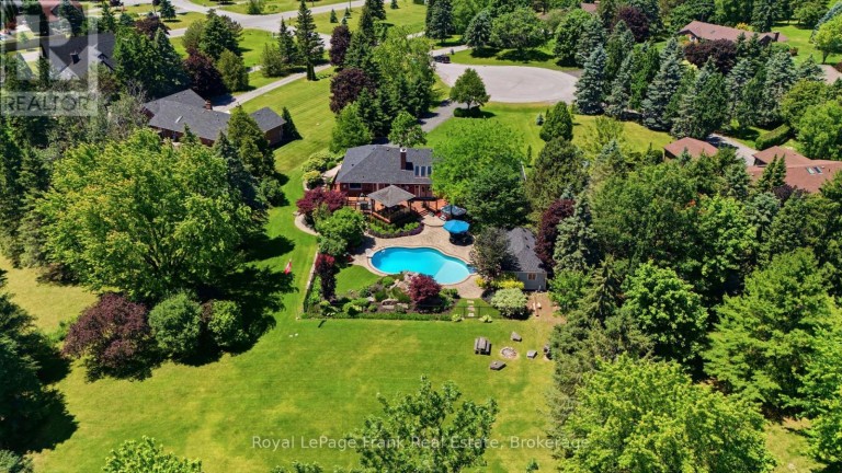 5 CRAIG COURT, Clarington (Bowmanville), Ontario, L1C4H6