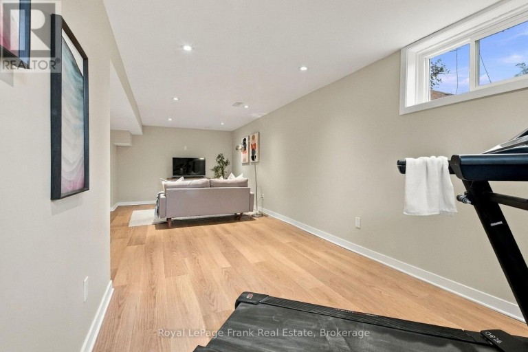379 ARTHUR STREET, Oshawa (Central), Ontario, L1H1P2
