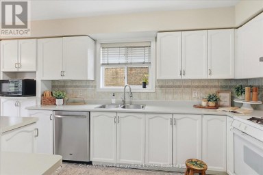 89 ROBERT ADAMS DRIVE Clarington (Courtice) Ontario photo 13