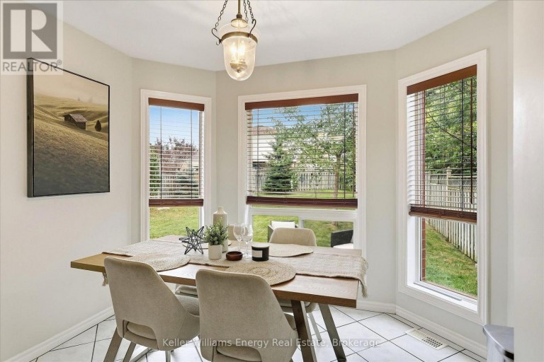 89 ROBERT ADAMS DRIVE, Clarington (Courtice), Ontario, L1E2G2