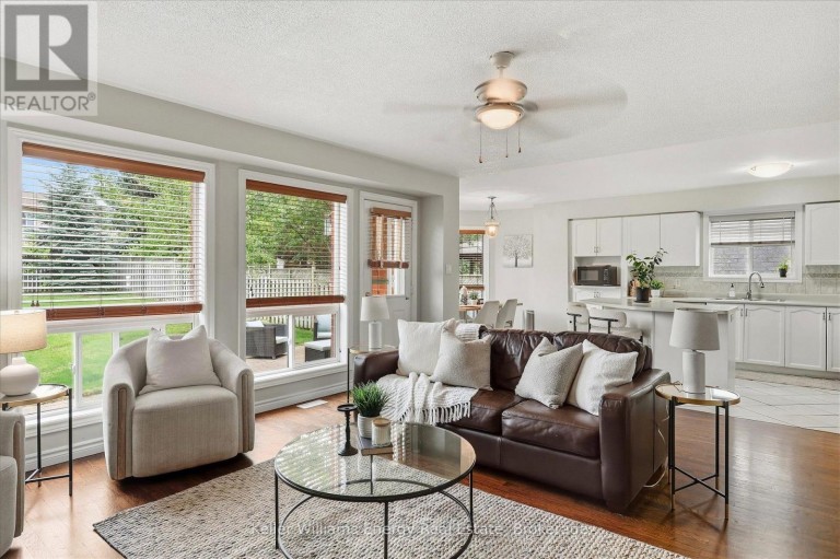 89 ROBERT ADAMS DRIVE, Clarington (Courtice), Ontario, L1E2G2