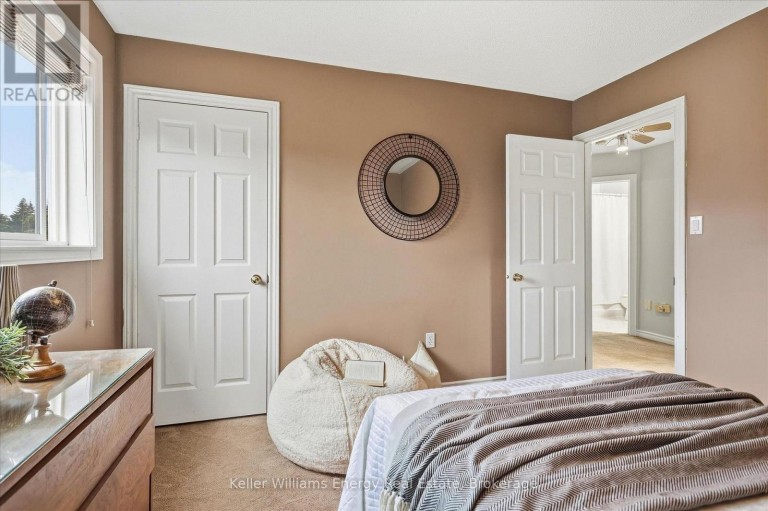 89 ROBERT ADAMS DRIVE, Clarington (Courtice), Ontario, L1E2G2