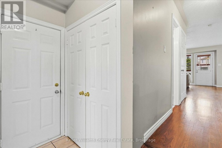 89 ROBERT ADAMS DRIVE, Clarington (Courtice), Ontario, L1E2G2