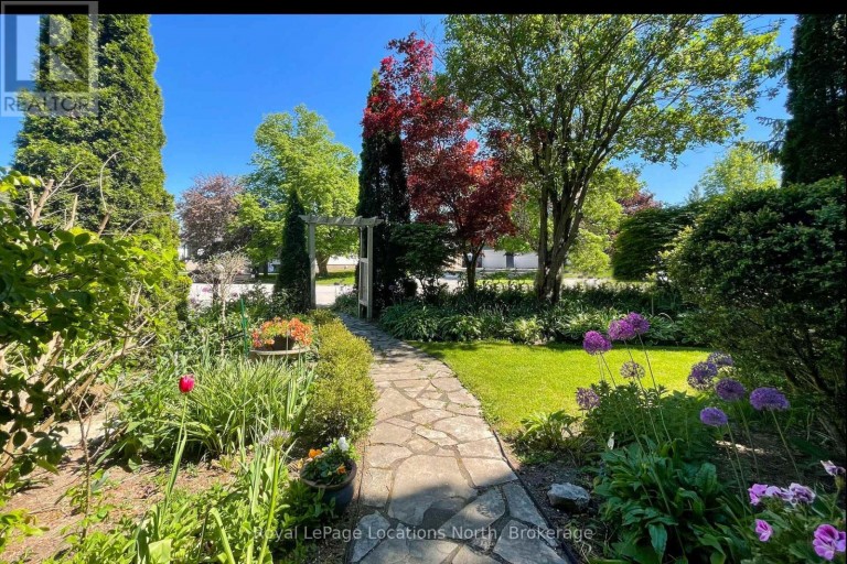 44 PARKVIEW AVENUE, Meaford, Ontario, N4L1E5