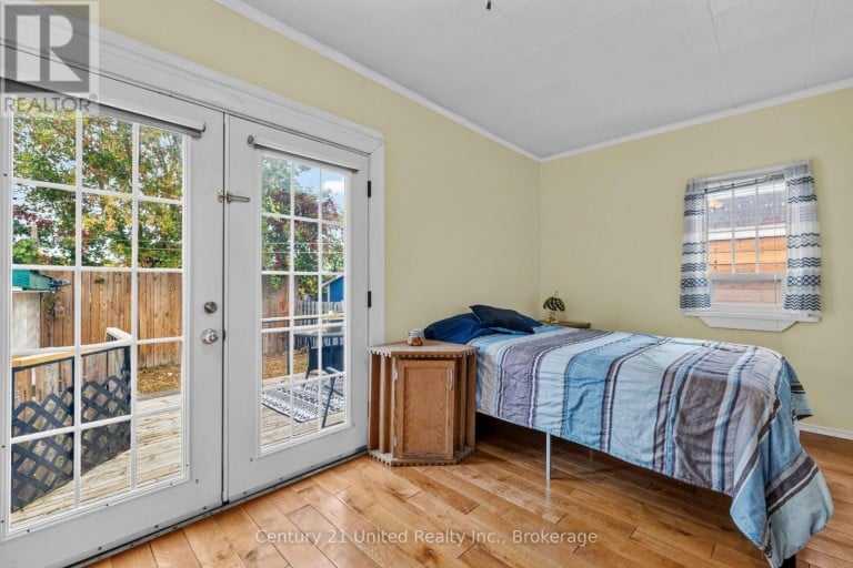 528 BRIOUX AVENUE, Peterborough (Otonabee Ward 1), Ontario, K9J4G7