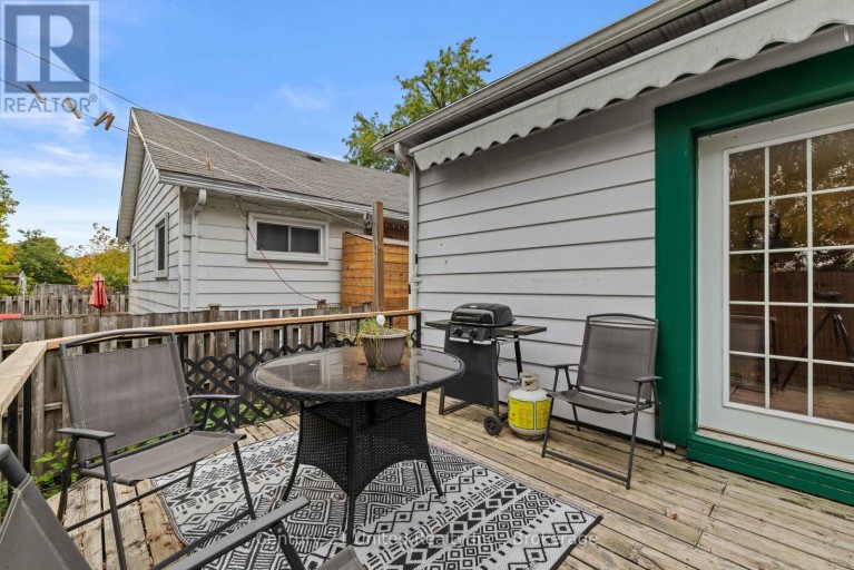 528 BRIOUX AVENUE, Peterborough (Otonabee Ward 1), Ontario, K9J4G7