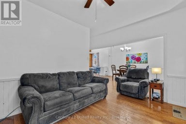 528 BRIOUX AVENUE Peterborough (Otonabee Ward 1) Ontario photo 4