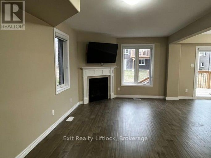 232 O'NEIL STREET, Peterborough (Monaghan Ward 2), Ontario, K9K0H1