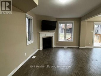 232 O'NEIL STREET Peterborough (Monaghan Ward 2) Ontario photo 5